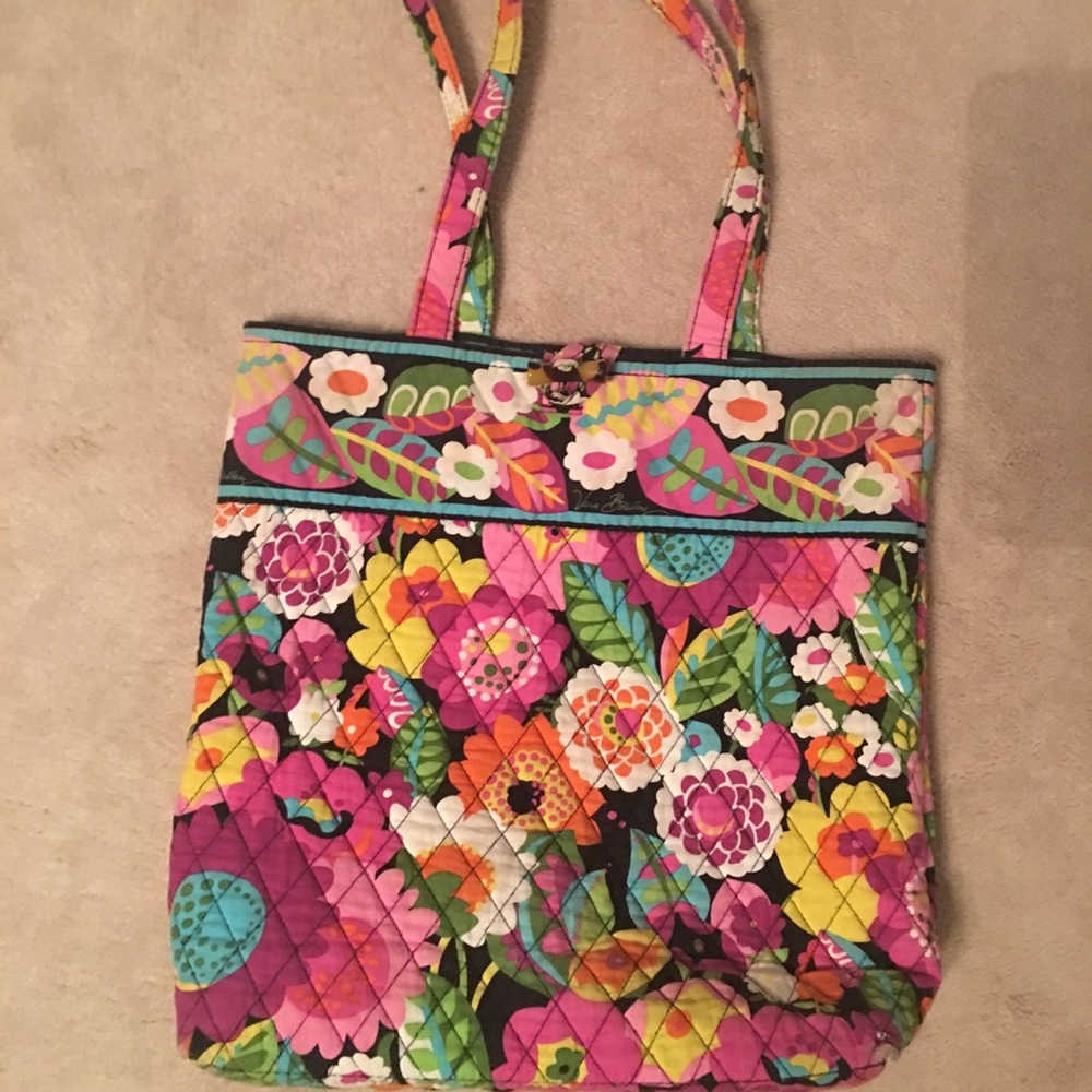 Vera Bradley tote bag